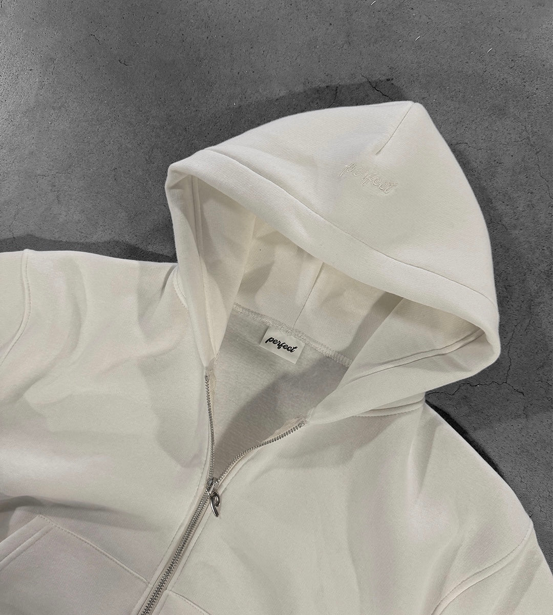 CREAM ZIP HOODIE